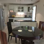 Maison à Hébergement de vacances *
