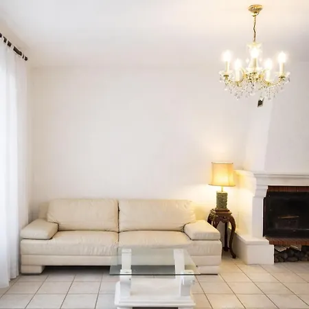 Maison A Semesterbostad